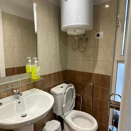 Kosta's * Τίρανα